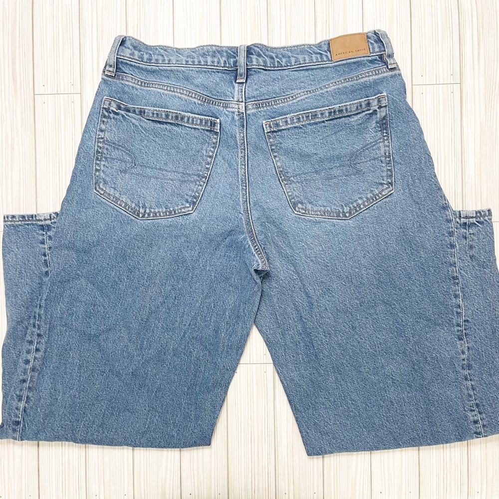 American Eagle Outfitters Women's Barrel Jeans - Picture 4 of 10